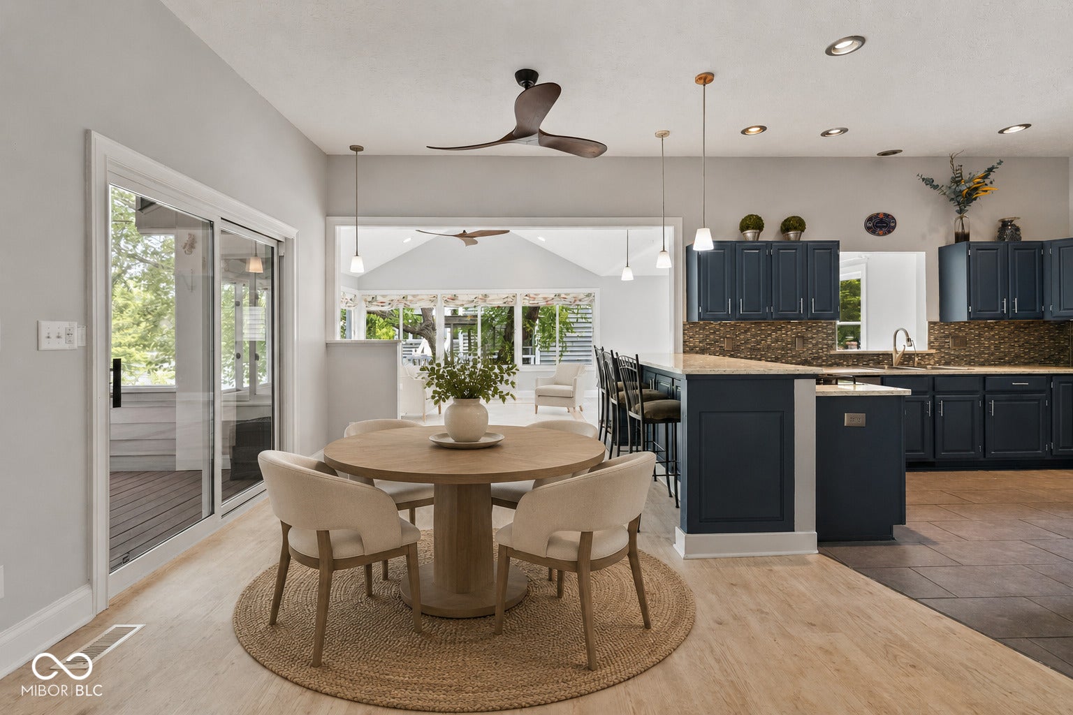 Image of 11226 Blackwalnut Point