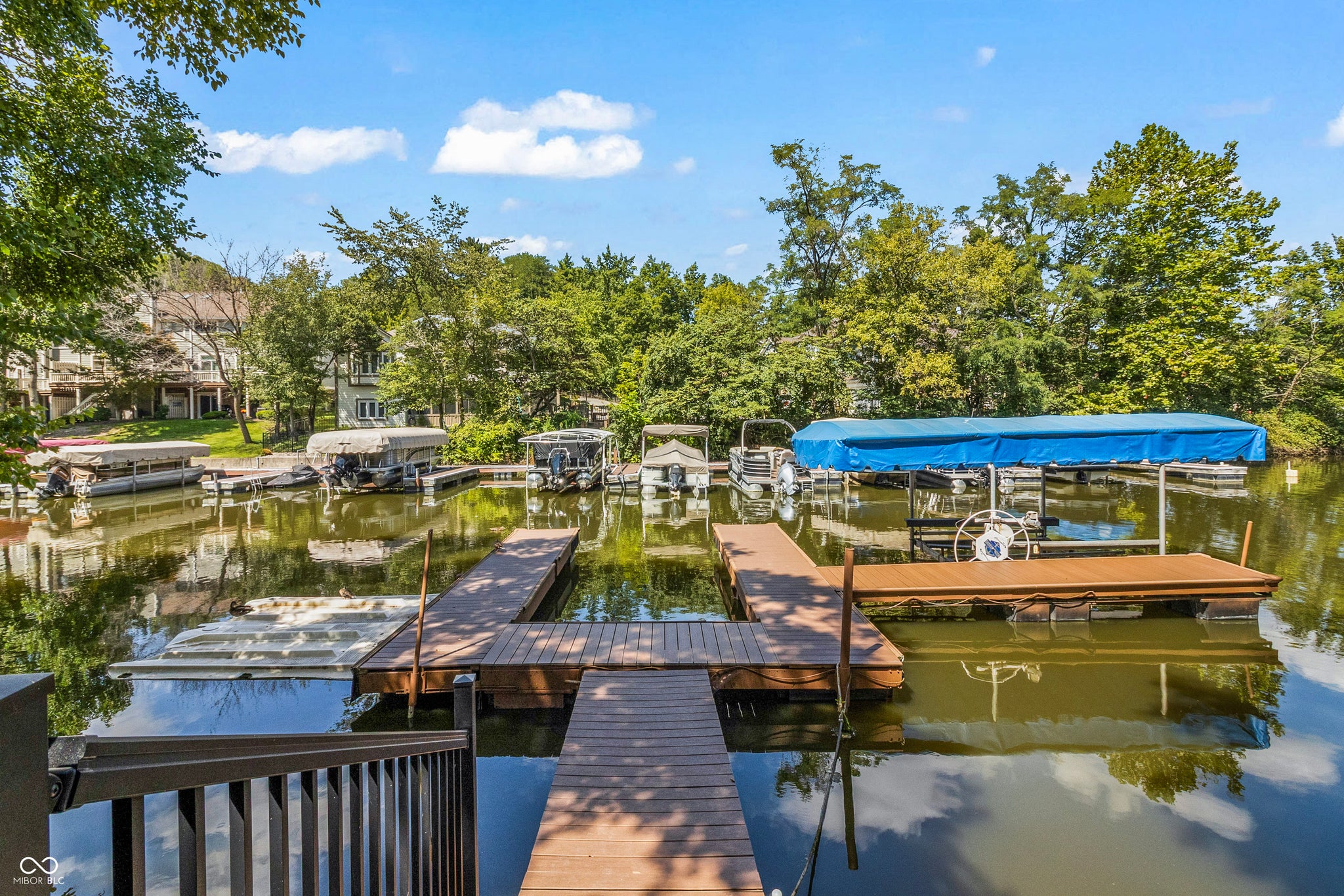 Image of 11226 Blackwalnut Point