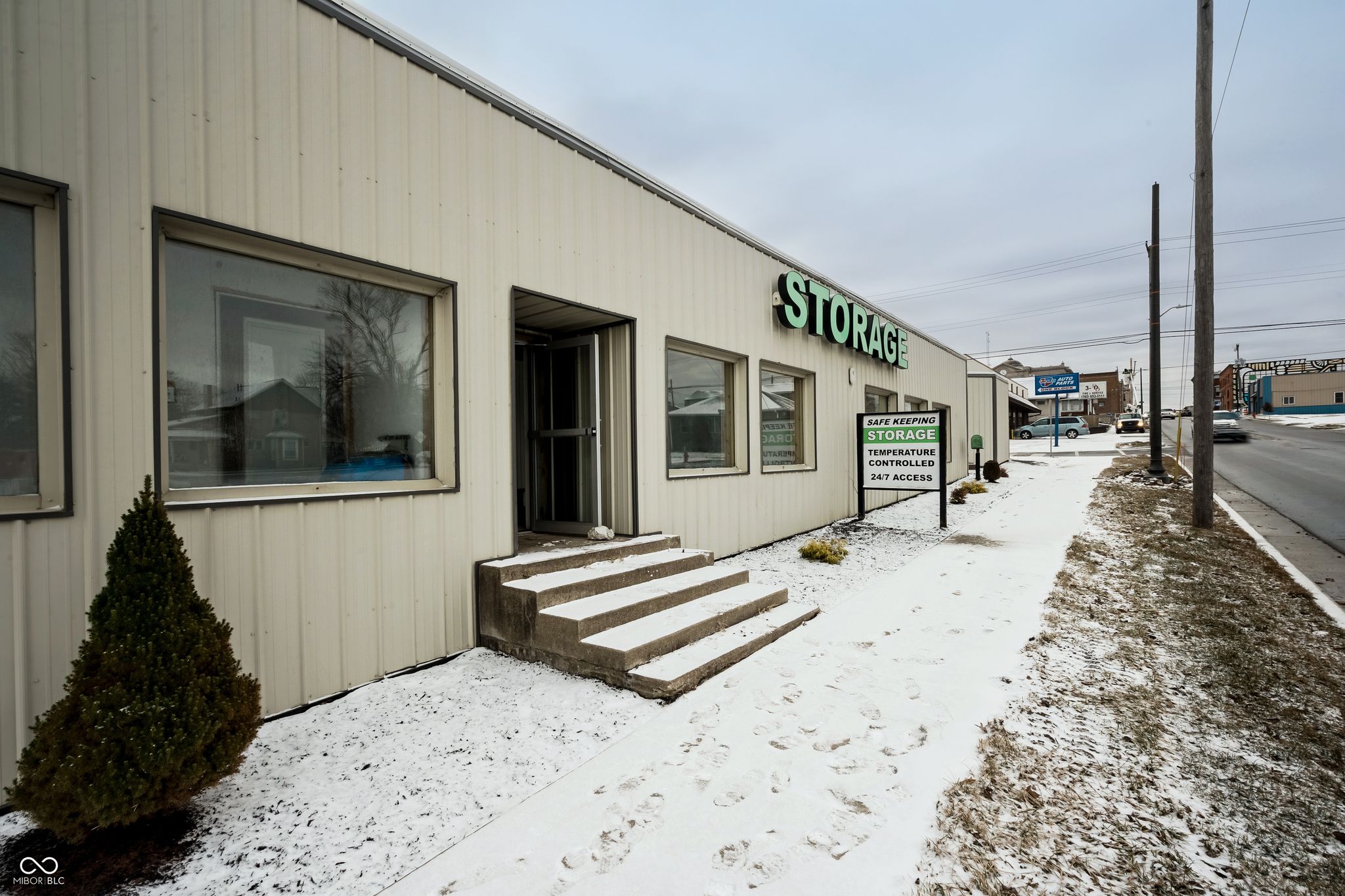 301, 303, 305 N Jackson Street