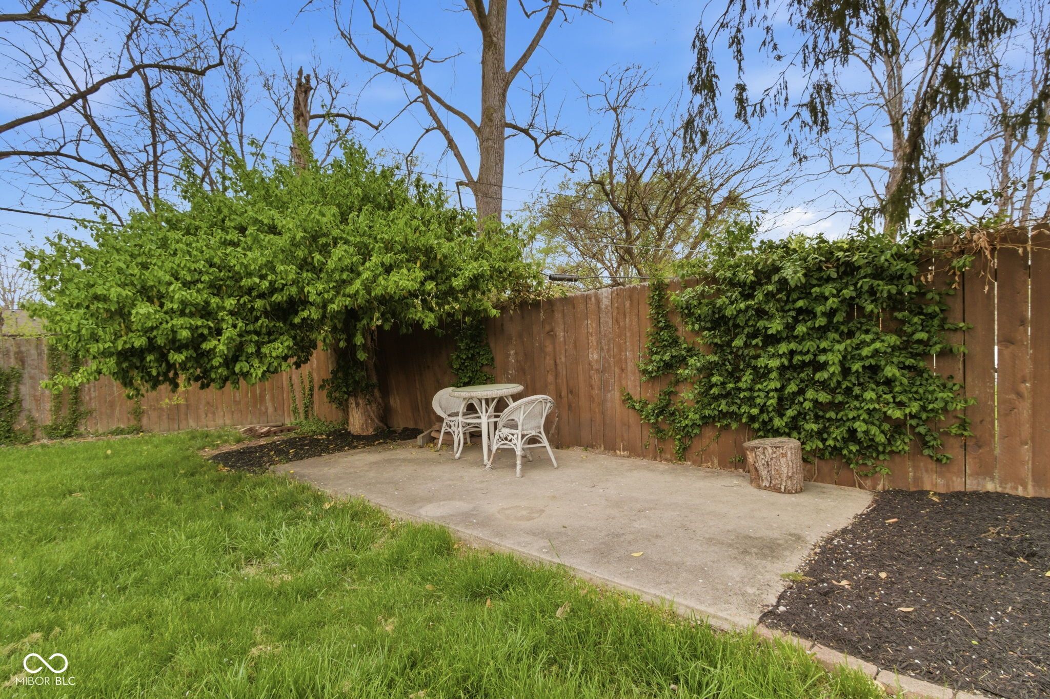 Image of 925 Shellbark Road