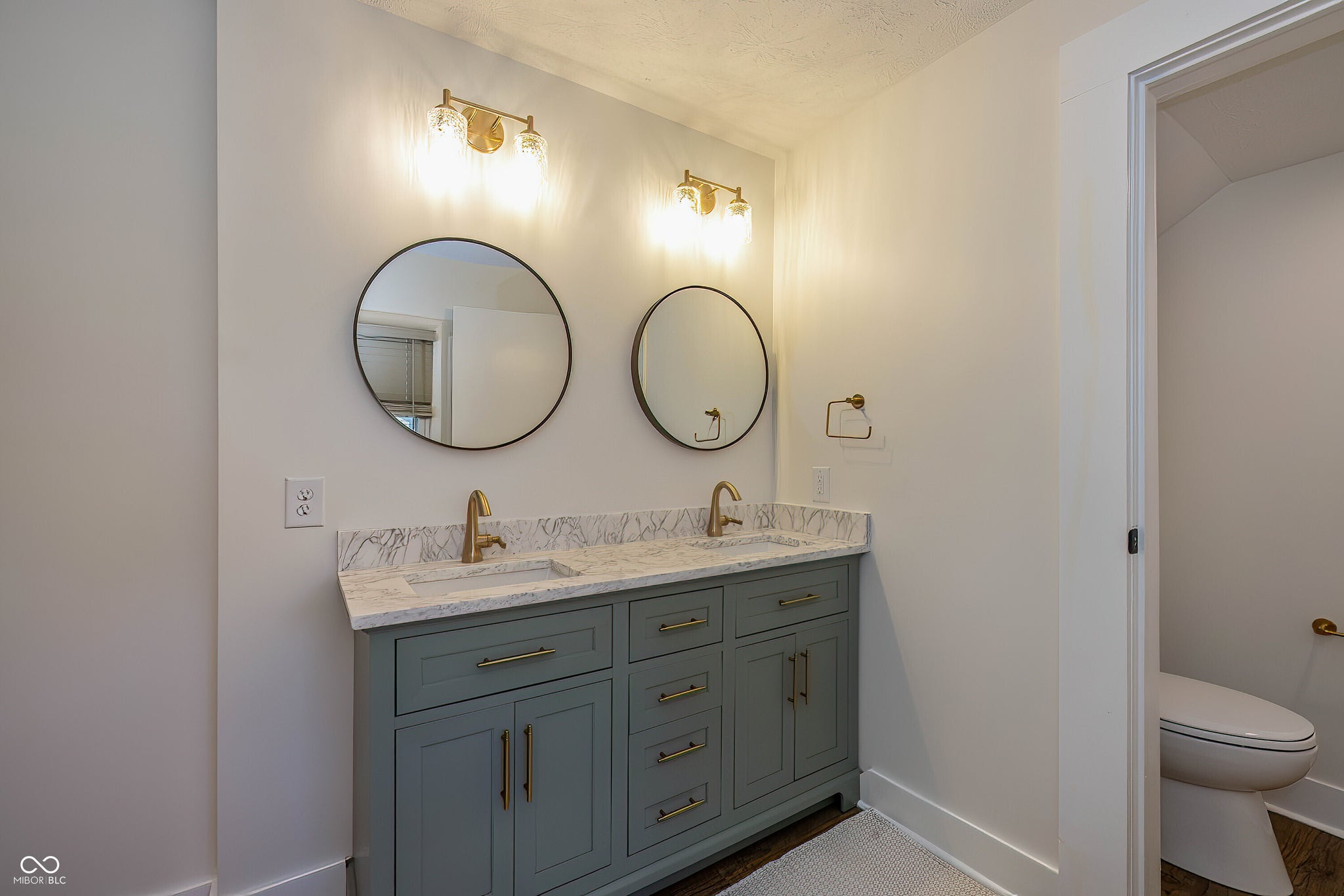 Image of 605 W Main