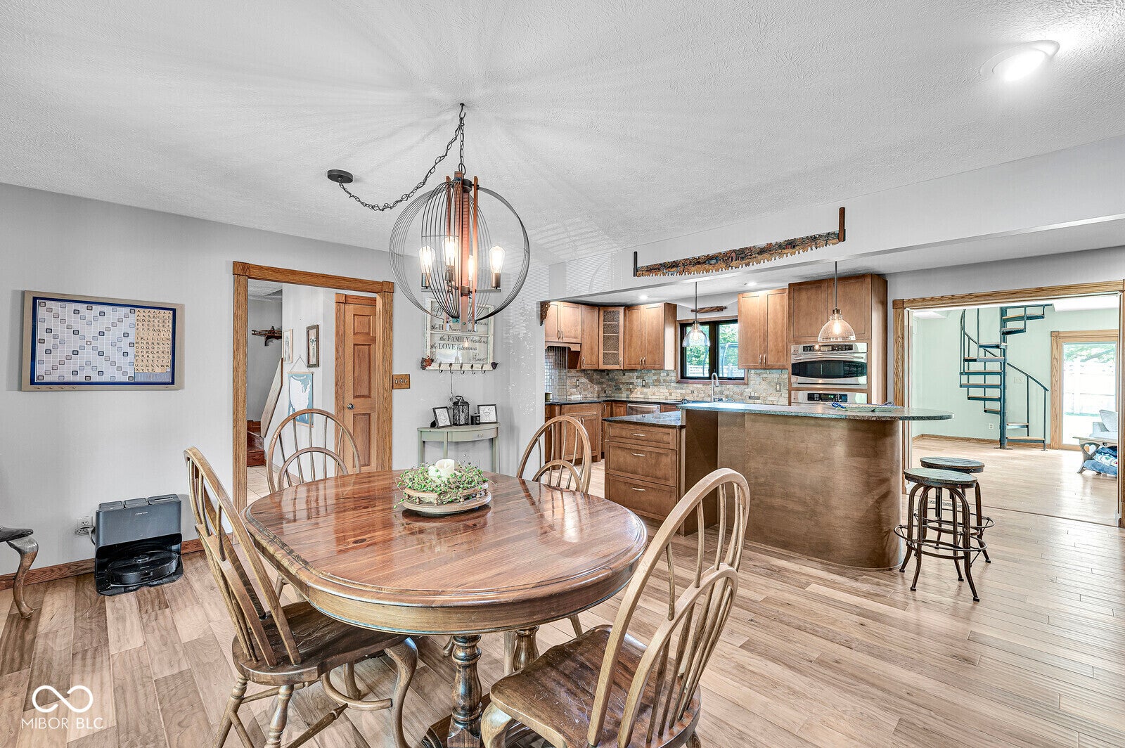 Image of 2205 Grant Boulevard