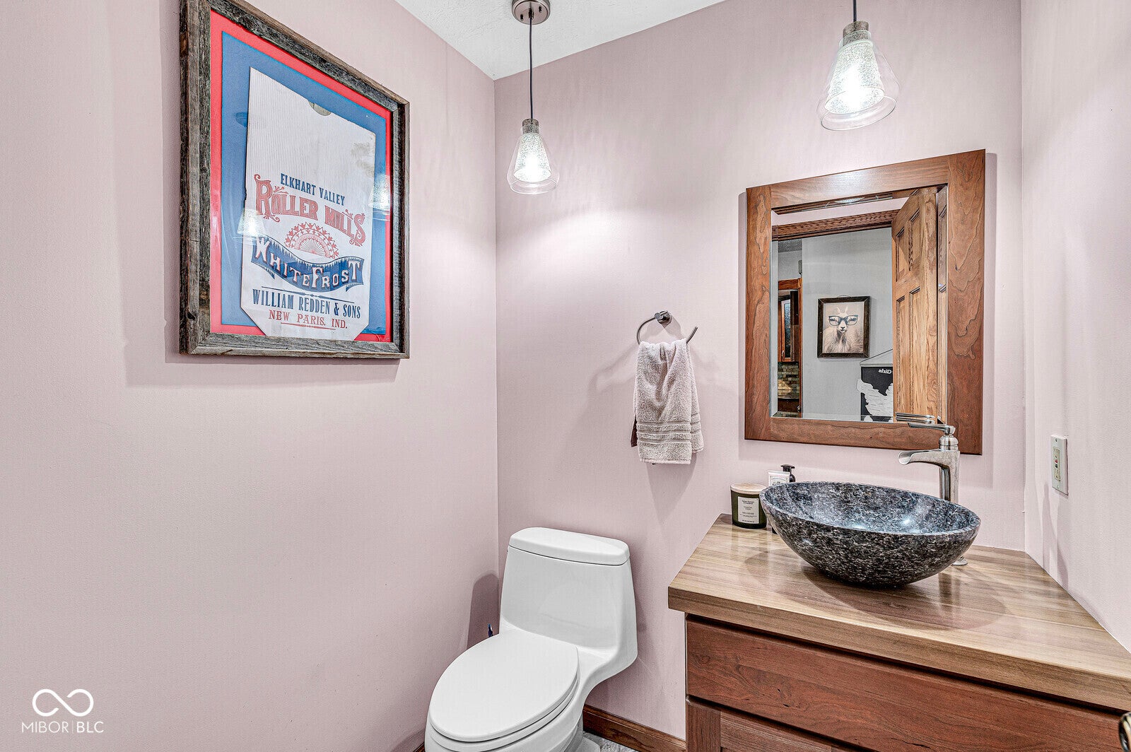 Image of 2205 Grant Boulevard