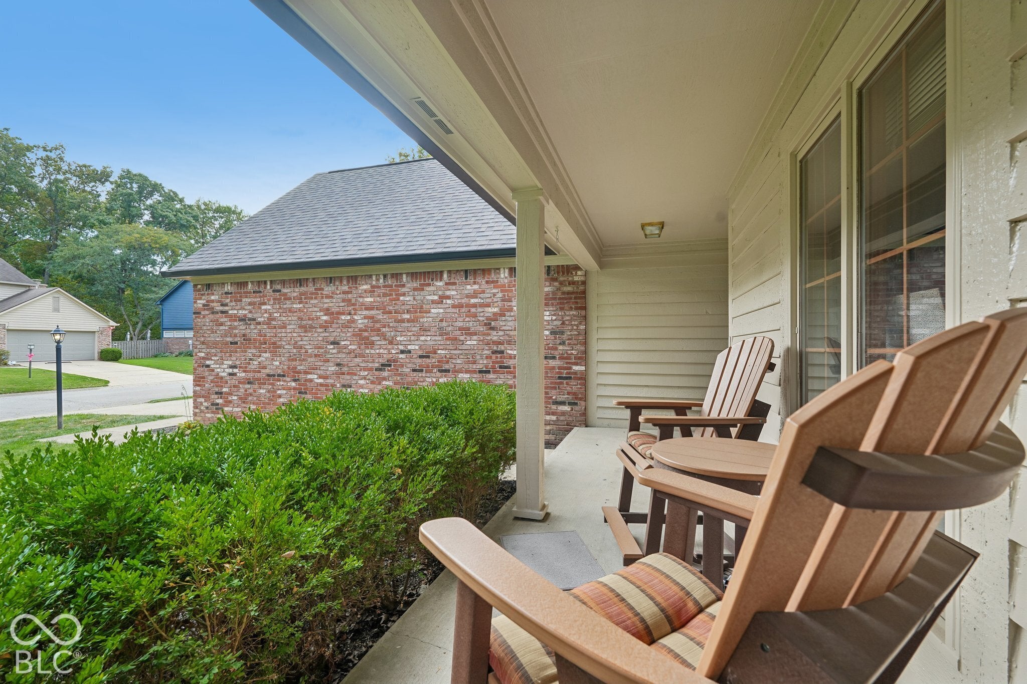 Image of 10222 Leeward Boulevard