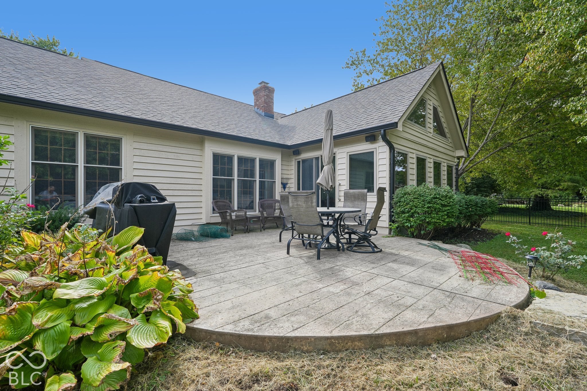 Image of 10222 Leeward Boulevard