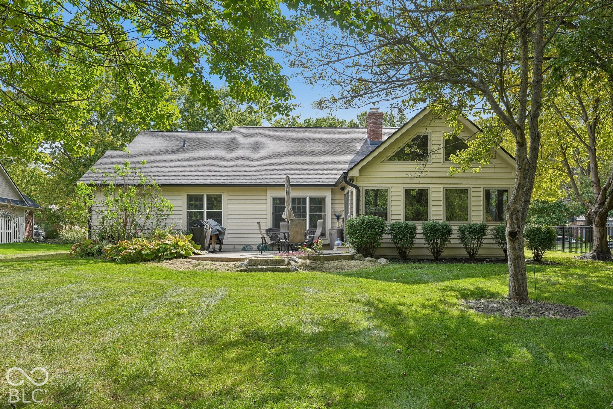 Image of 10222 Leeward Boulevard